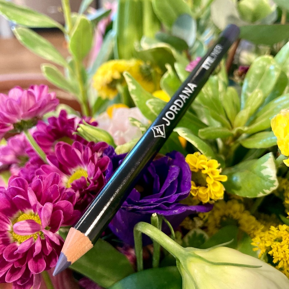 Jordana Eyeliner Pencil #12 "Aubergine" Eggplant NOS SEALED